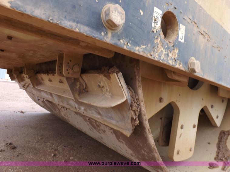 image for item K3224 Ingersoll Rand DD130 vibratory roller