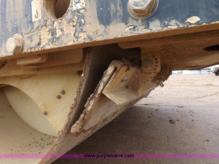 image for item K3224 Ingersoll Rand DD130 vibratory roller