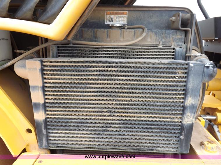 image for item K3226 2008 Volvo DD118HFA vibratory roller