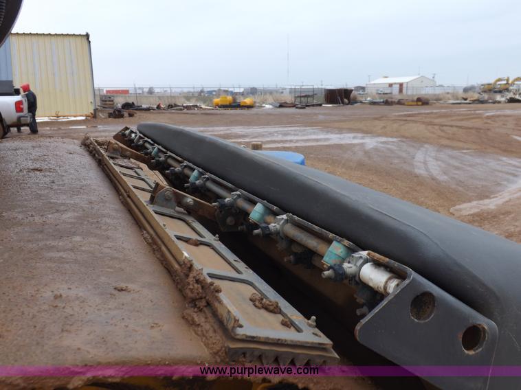 image for item K3226 2008 Volvo DD118HFA vibratory roller