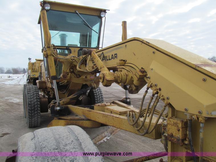 image for item K5500 1984 Caterpillar 140G articulated motor grader