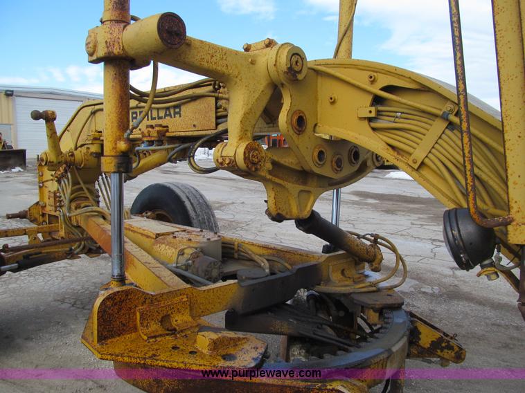 image for item K5500 1984 Caterpillar 140G articulated motor grader