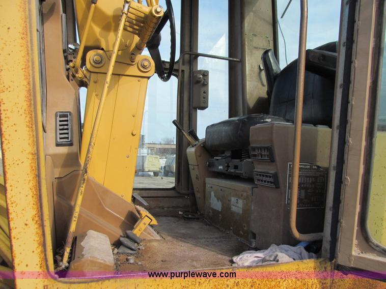 image for item K5500 1984 Caterpillar 140G articulated motor grader