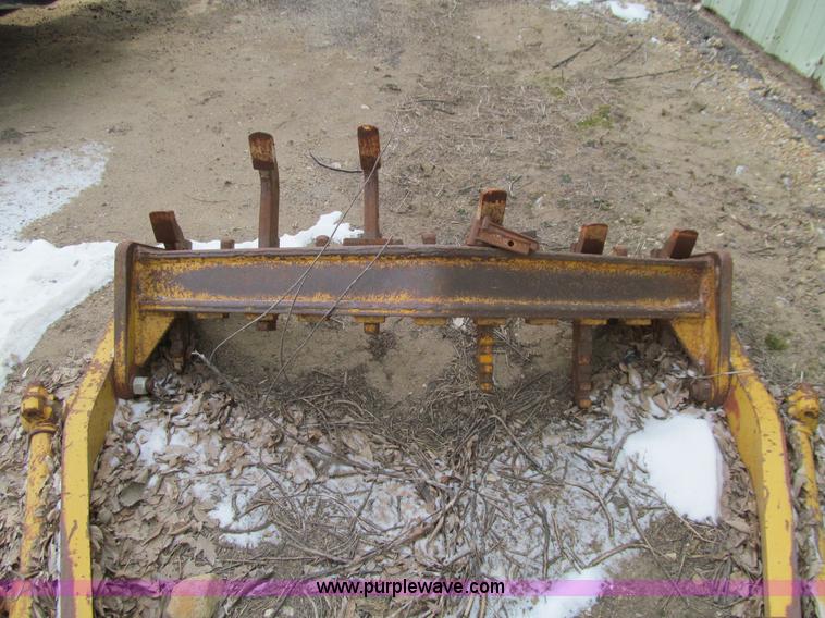 image for item K5500 1984 Caterpillar 140G articulated motor grader