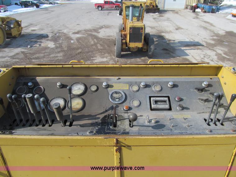 image for item K5501 1992 Caterpillar PR-450C pavement miller