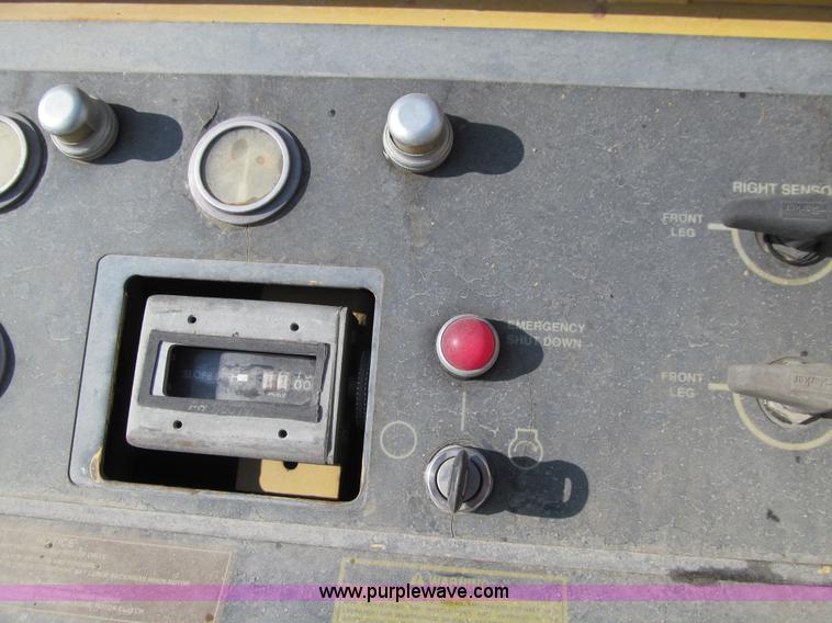 image for item K5501 1992 Caterpillar PR-450C pavement miller