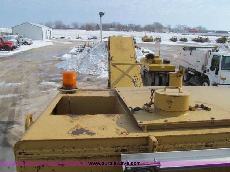 image for item K5501 1992 Caterpillar PR-450C pavement miller