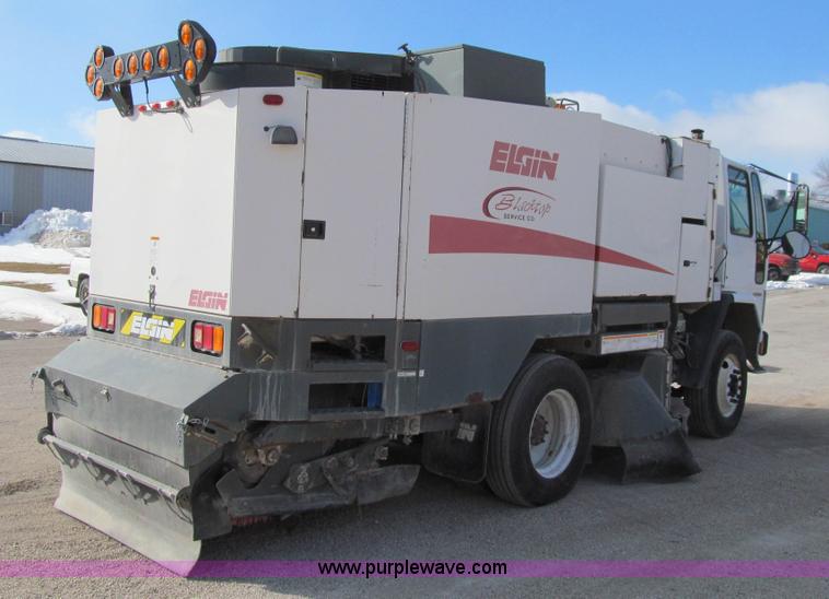 image for item K5503 2003 Elgin Eagle Series F sweeper
