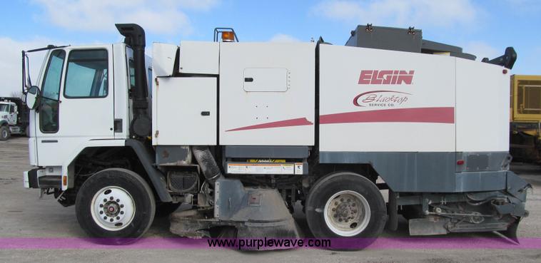 image for item K5503 2003 Elgin Eagle Series F sweeper