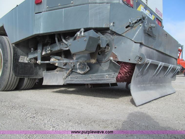 image for item K5503 2003 Elgin Eagle Series F sweeper