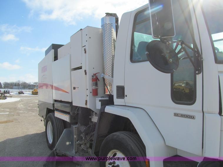 image for item K5503 2003 Elgin Eagle Series F sweeper