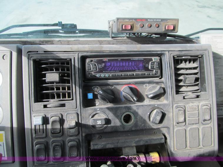 image for item K5503 2003 Elgin Eagle Series F sweeper