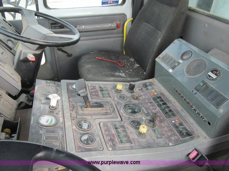 image for item K5503 2003 Elgin Eagle Series F sweeper