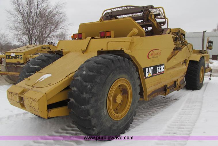 image for item K5510 1998 Caterpillar 613C Series II elevating scraper