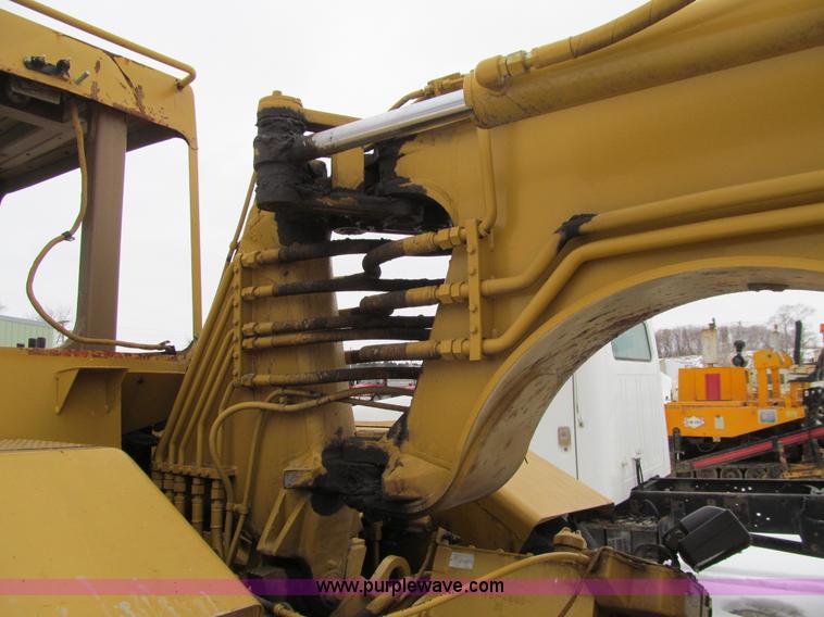 image for item K5510 1998 Caterpillar 613C Series II elevating scraper