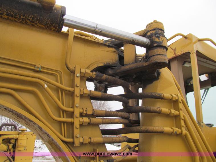 image for item K5510 1998 Caterpillar 613C Series II elevating scraper