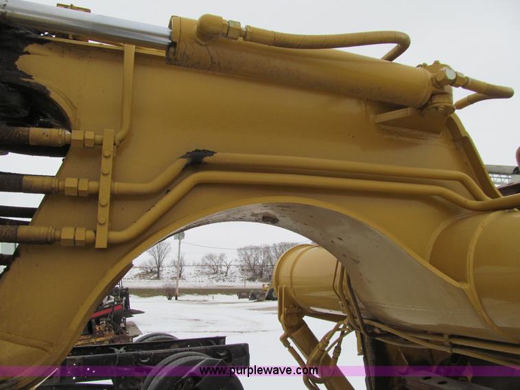 image for item K5510 1998 Caterpillar 613C Series II elevating scraper