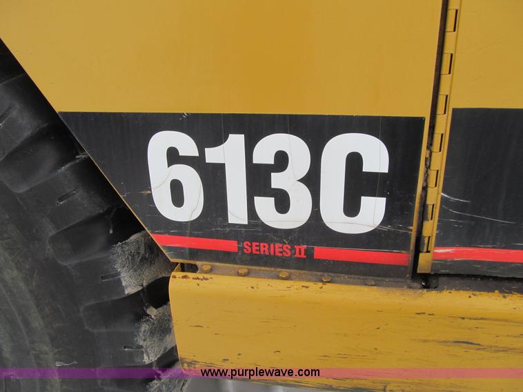 image for item K5510 1998 Caterpillar 613C Series II elevating scraper