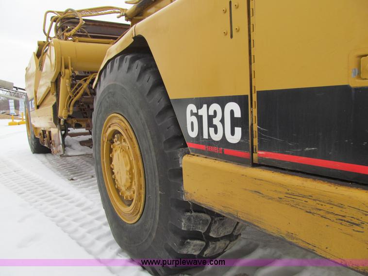 image for item K5510 1998 Caterpillar 613C Series II elevating scraper