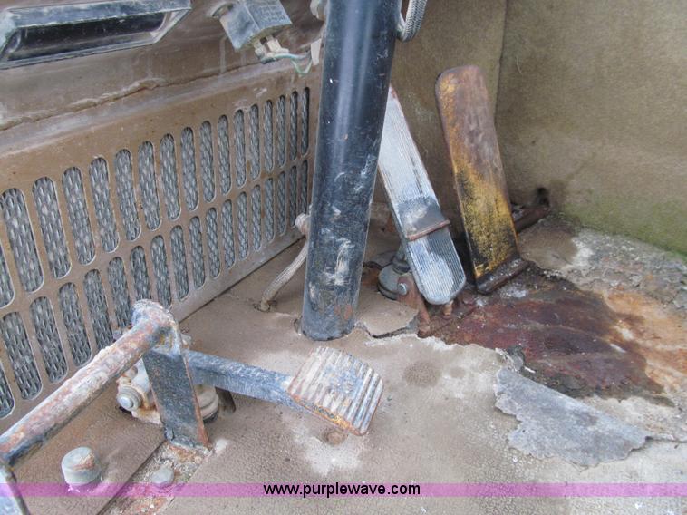 image for item K5510 1998 Caterpillar 613C Series II elevating scraper