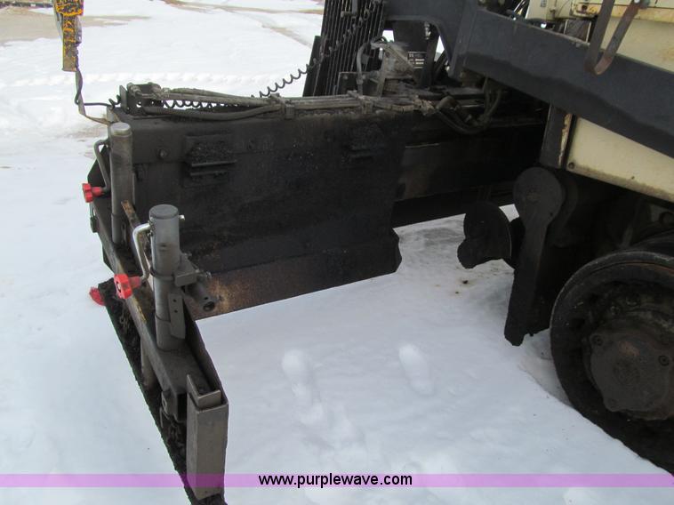 image for item K5513 2005 Ingersoll Rand PF4410 asphalt paver
