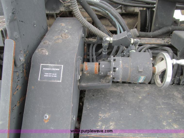 image for item K5513 2005 Ingersoll Rand PF4410 asphalt paver