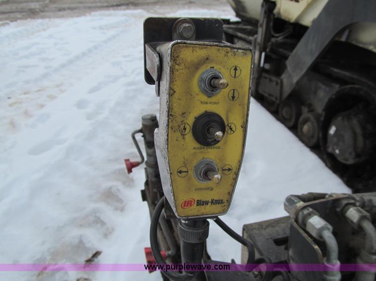 image for item K5513 2005 Ingersoll Rand PF4410 asphalt paver