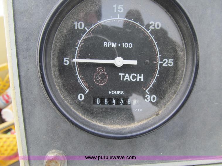 image for item K5513 2005 Ingersoll Rand PF4410 asphalt paver