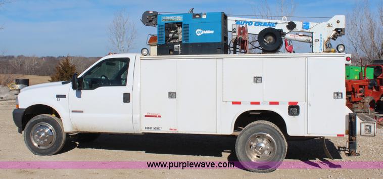 image for item K7143 2004 Ford F550 XL service truck