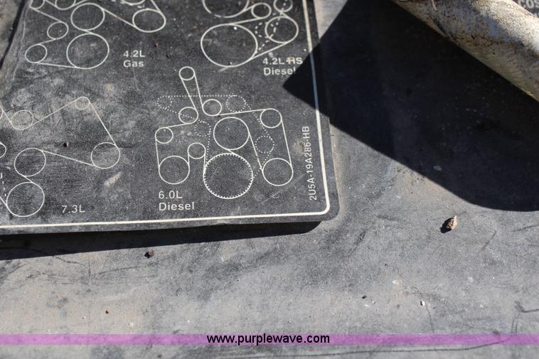 image for item K7143 2004 Ford F550 XL service truck