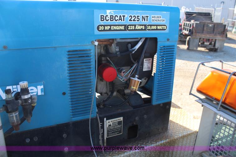 image for item K7143 2004 Ford F550 XL service truck