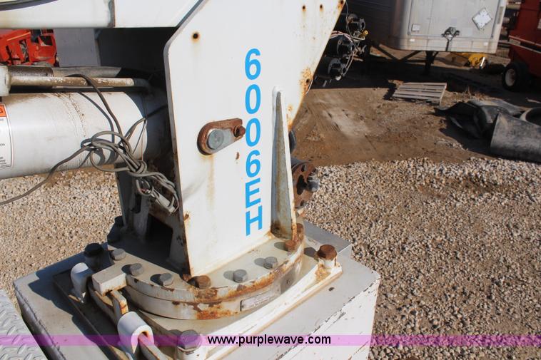 image for item K7143 2004 Ford F550 XL service truck