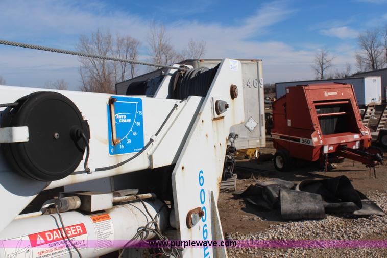 image for item K7143 2004 Ford F550 XL service truck