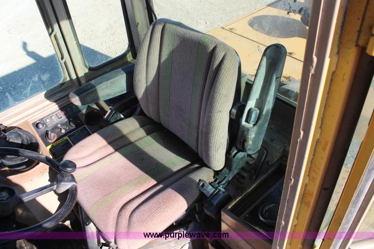 image for item K7144 1997 John Deere 544G TC wheel loader