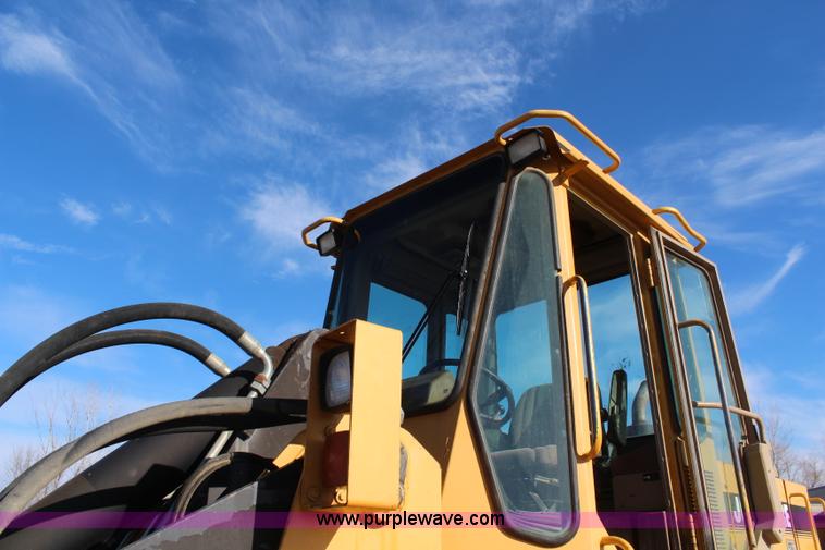 image for item K7144 1997 John Deere 544G TC wheel loader