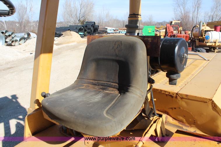 image for item K7147 Waldon 1000 sweeper