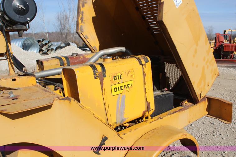 image for item K7147 Waldon 1000 sweeper