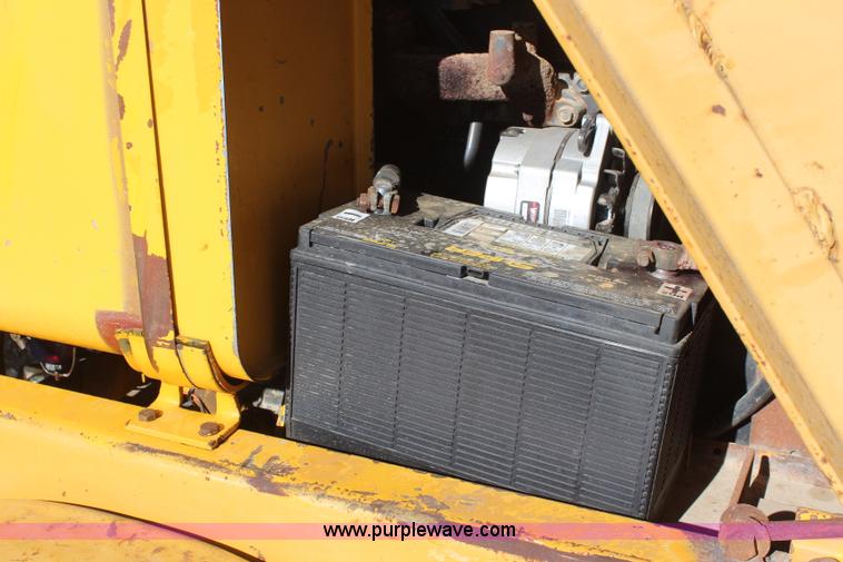 image for item K7147 Waldon 1000 sweeper