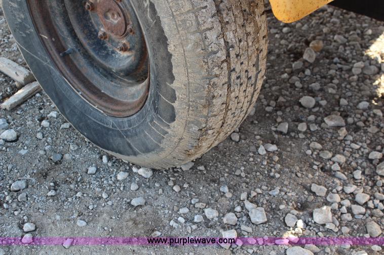 image for item K7147 Waldon 1000 sweeper