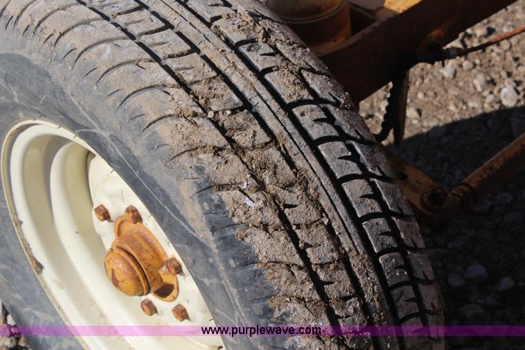 image for item K7147 Waldon 1000 sweeper