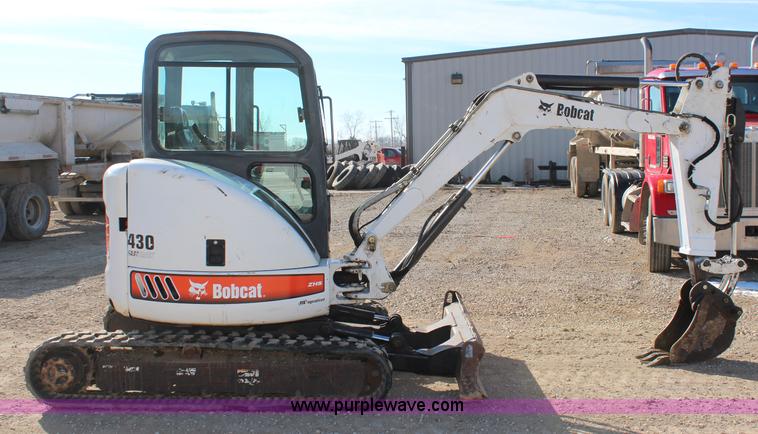image for item K7149 2005 Bobcat 430HAG compact excavator
