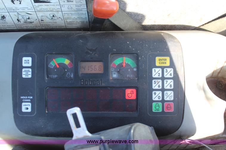 image for item K7149 2005 Bobcat 430HAG compact excavator