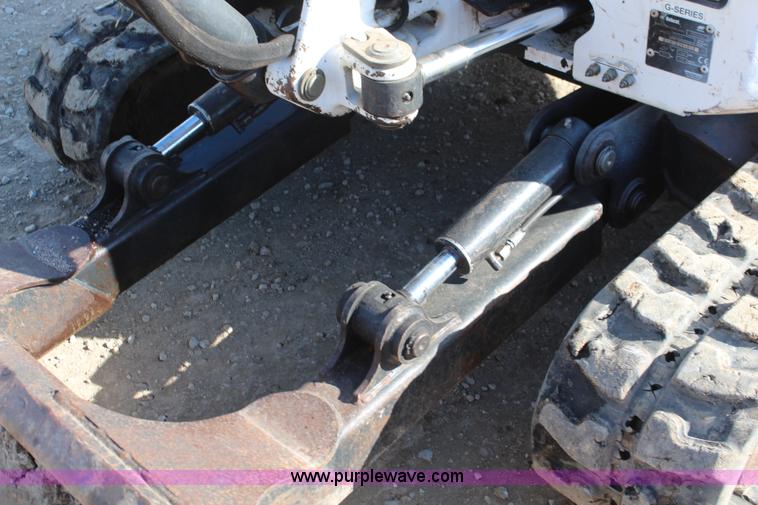 image for item K7149 2005 Bobcat 430HAG compact excavator