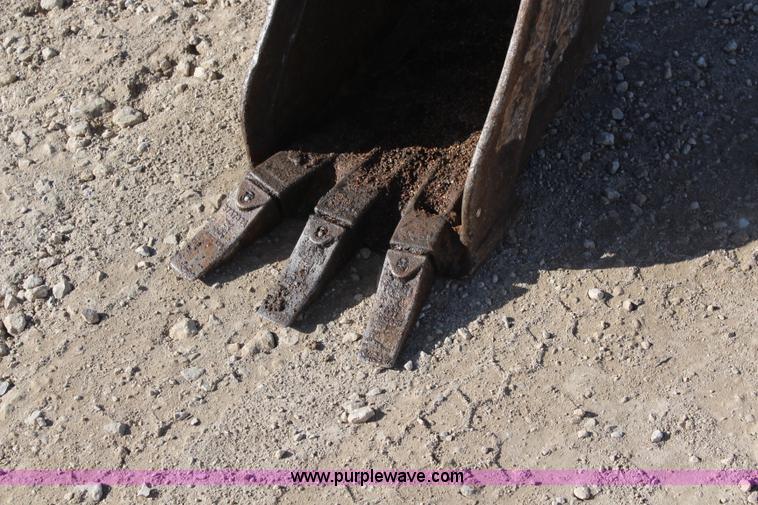 image for item K7149 2005 Bobcat 430HAG compact excavator