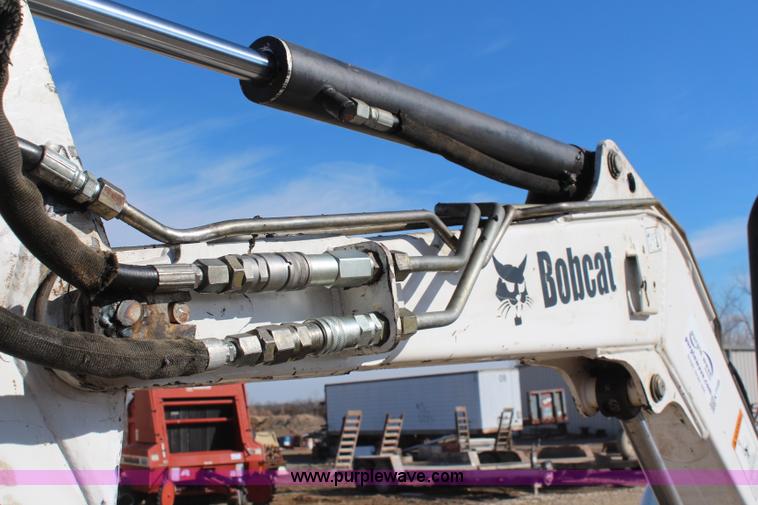 image for item K7149 2005 Bobcat 430HAG compact excavator