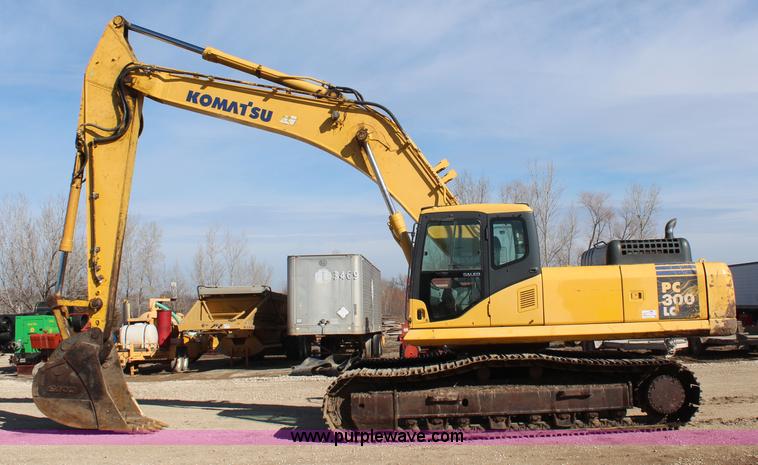 image for item K7150 2004 Komatsu PC300LC excavator