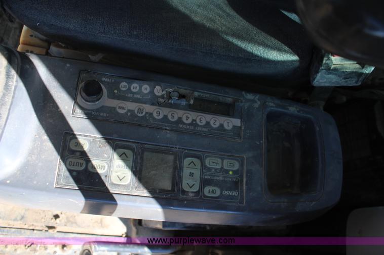 image for item K7150 2004 Komatsu PC300LC excavator