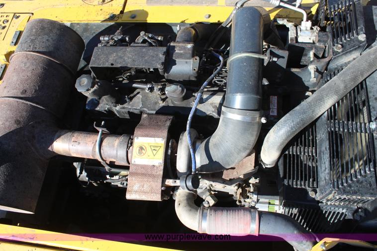 image for item K7150 2004 Komatsu PC300LC excavator