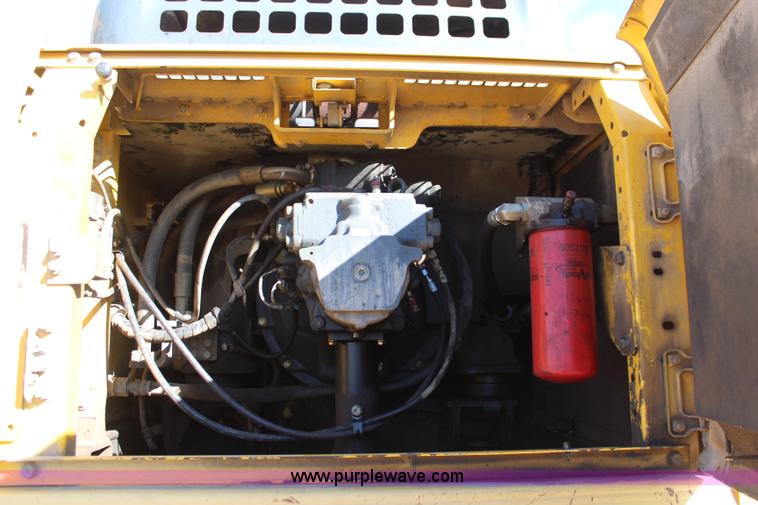 image for item K7150 2004 Komatsu PC300LC excavator