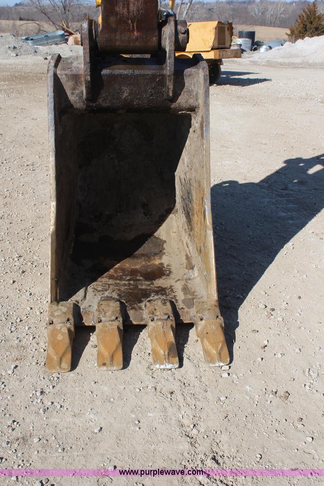 image for item K7150 2004 Komatsu PC300LC excavator